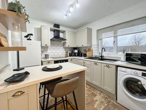 Photo 12- click for photo gallery